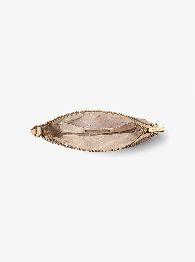 Pochette-bracelet en microsu&egrave;de de polyester &agrave; clous et &agrave; franges in POIL DE CHAMEAU | Michael Kors