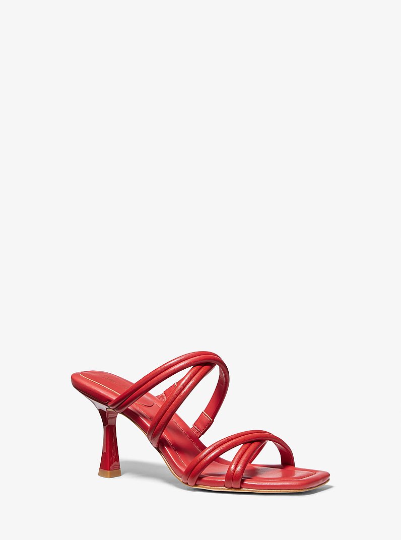 Sandale Corrine en cuir in ROUGE LACQU&Eacute; | Michael Kors