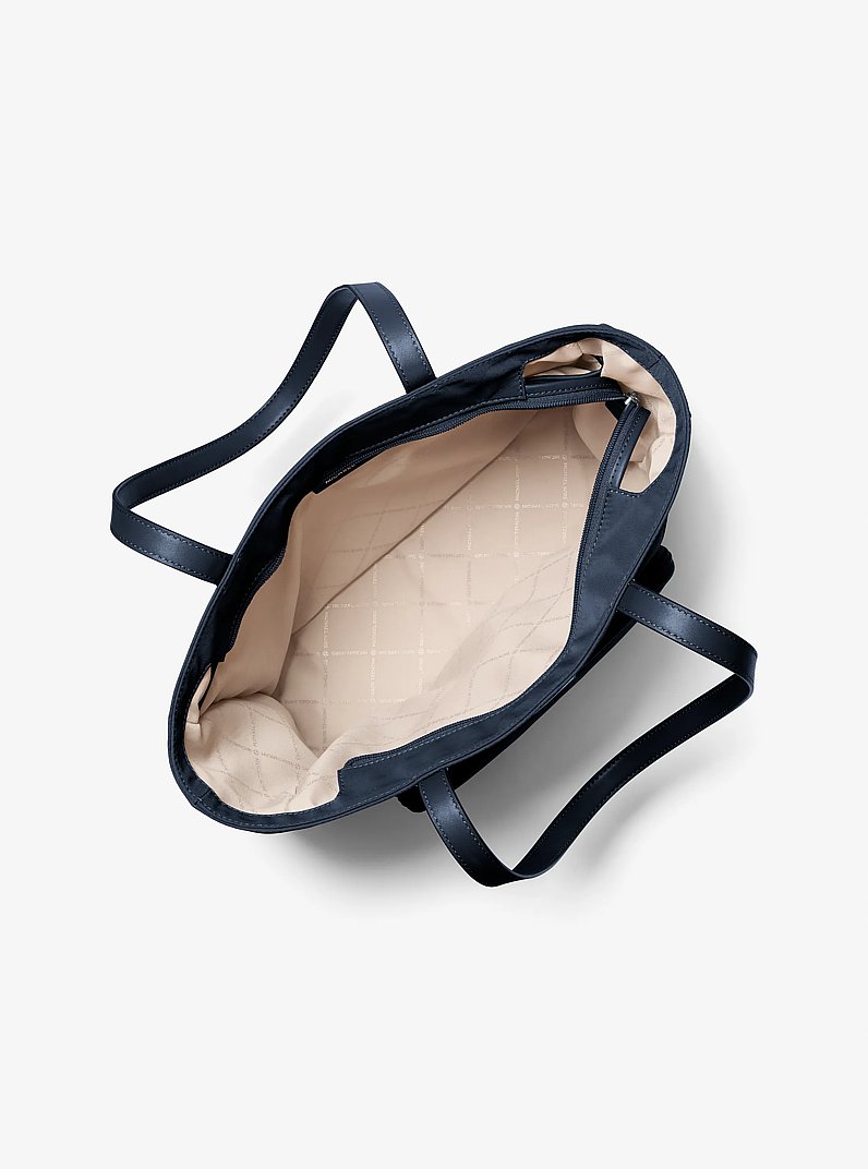 Grand sac fourre-tout Khai en nylon in BLEU MARINE | Michael Kors