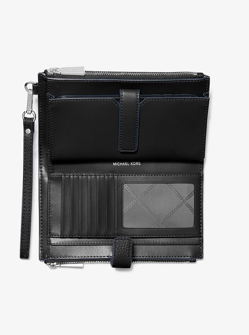 Portafoglio per smartphone Adele in pelle in NERO | Michael Kors