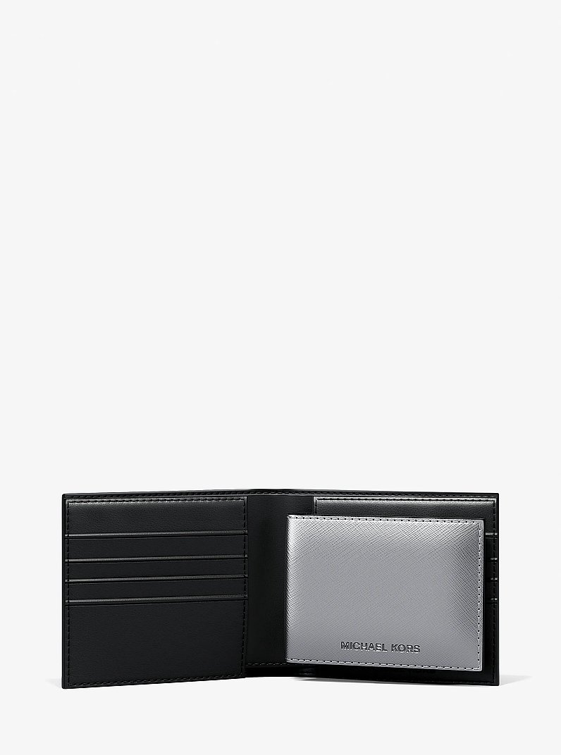 Billetera plegable Cooper metalizada in PLATEADO | Michael Kors