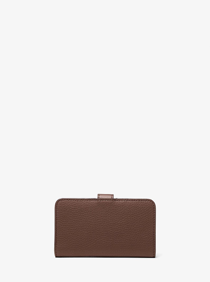 Billetera plegable Jet Set Travel mediana de piel granulada in NUEZ MOSCADA | Michael Kors