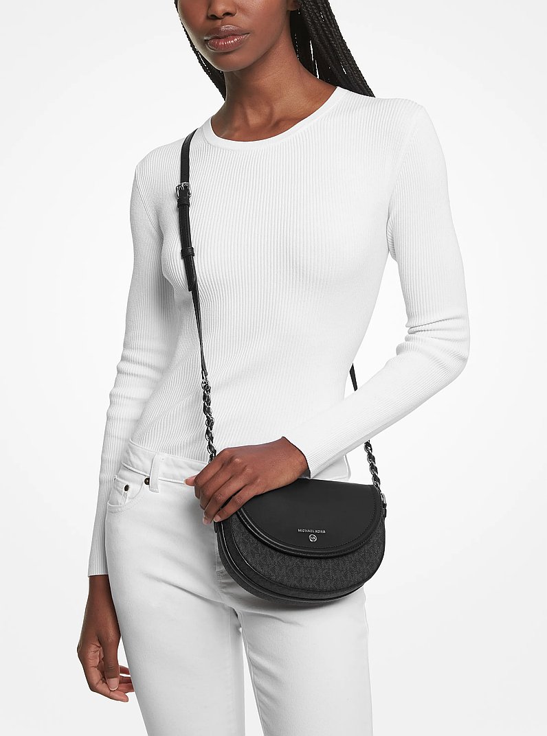 Jet Set Charm Medium Leather and Logo Crossbody Bag