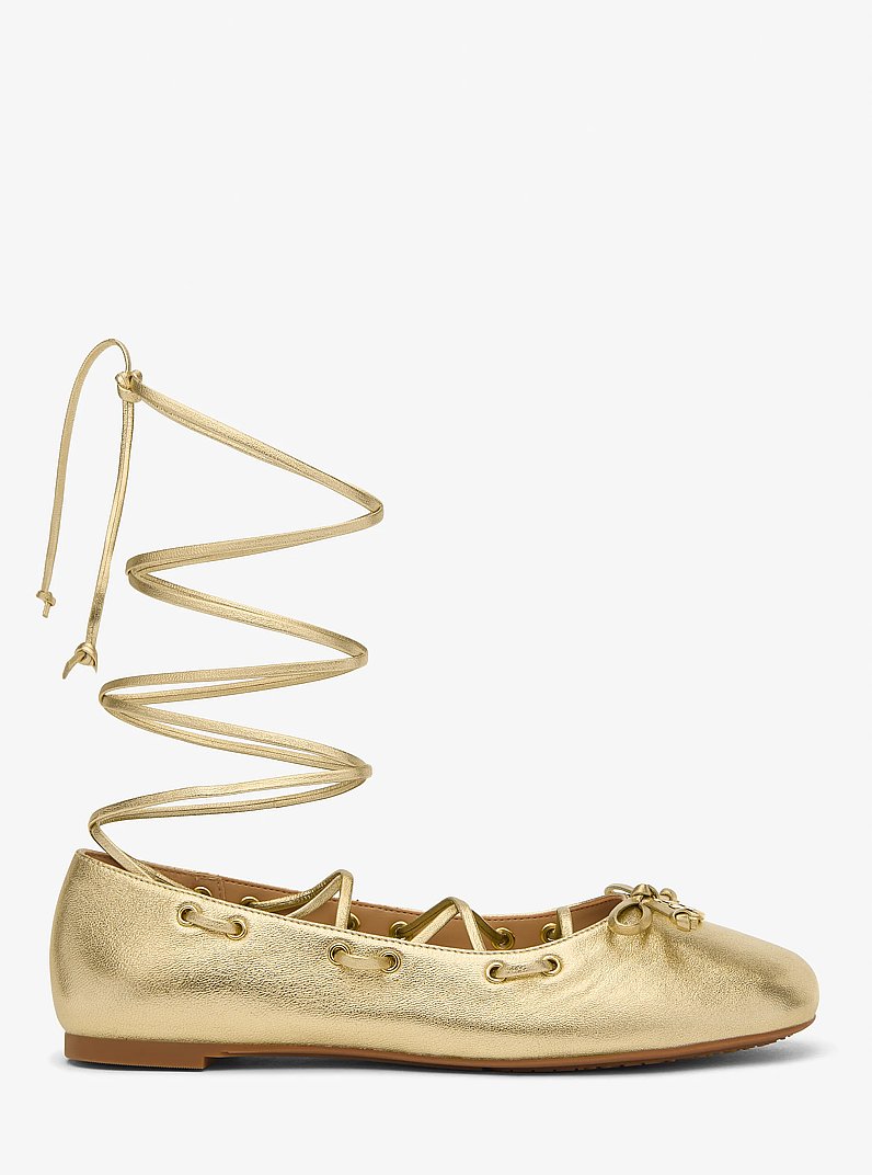 Bailarina plana Shae Flex de piel metalizada in DORADO P&Aacute;LIDO | Michael Kors