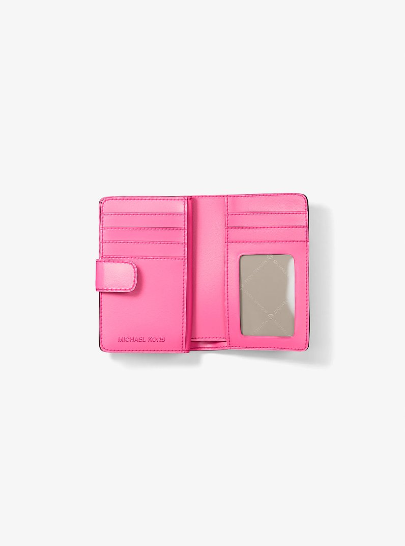 Jet Set Medium Floral Print Bi-Fold Wallet in DRAGONFRUIT | Michael Kors