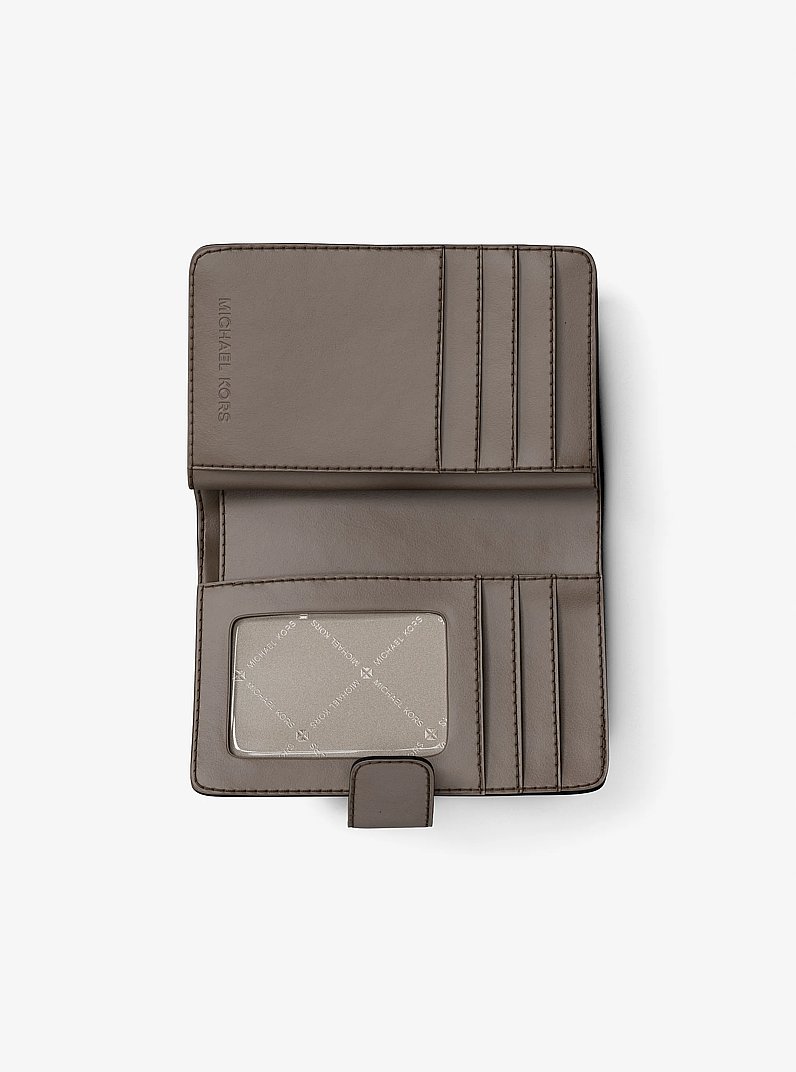 Jet Set Travel Medium Signature Logo Billfold Wallet in CHAMPIGNON | Michael Kors