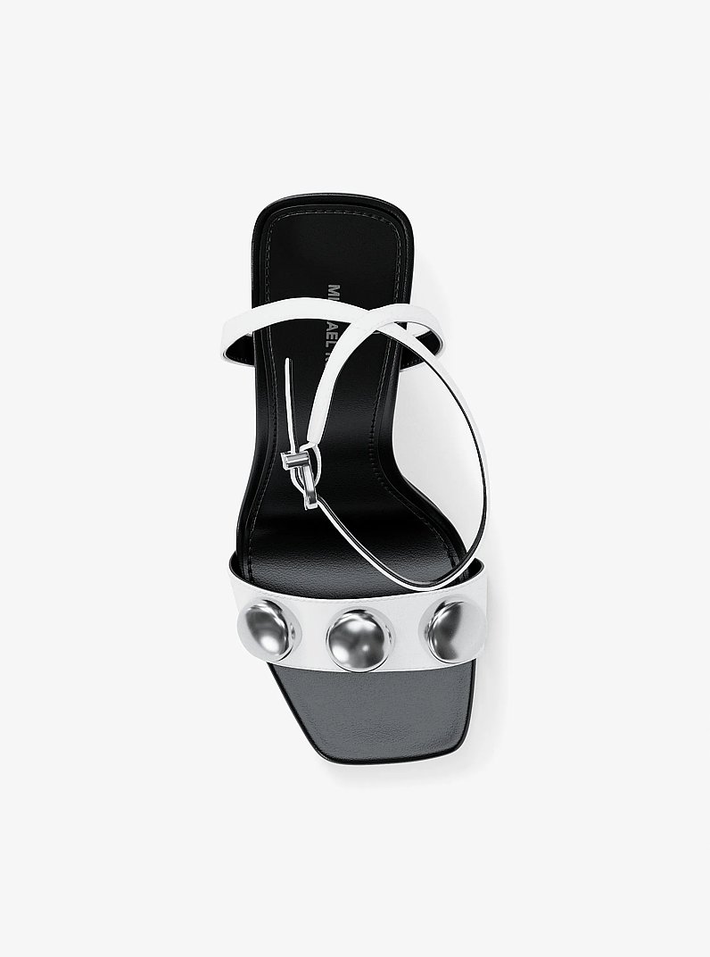 Sandalo Liana in pelle con borchie in BIANCO OTTICO | Michael Kors