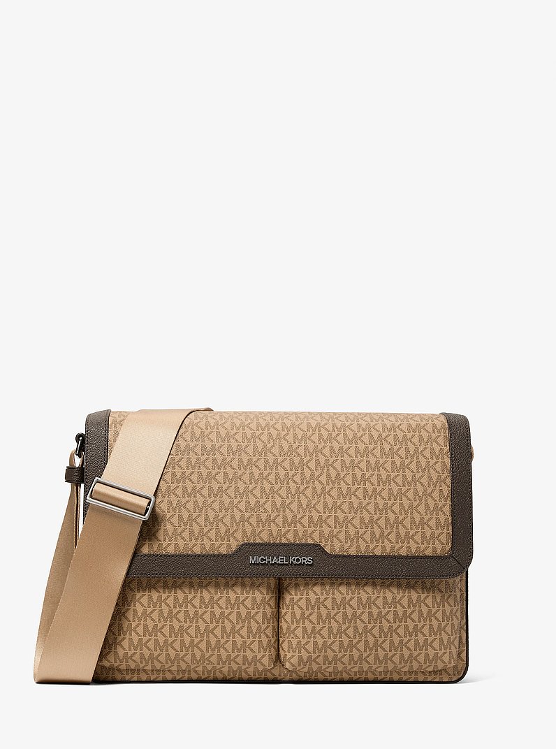 Sac messager Pacey de taille moyenne &agrave; logo Signature in POIL DE CHAMEAU | Michael Kors