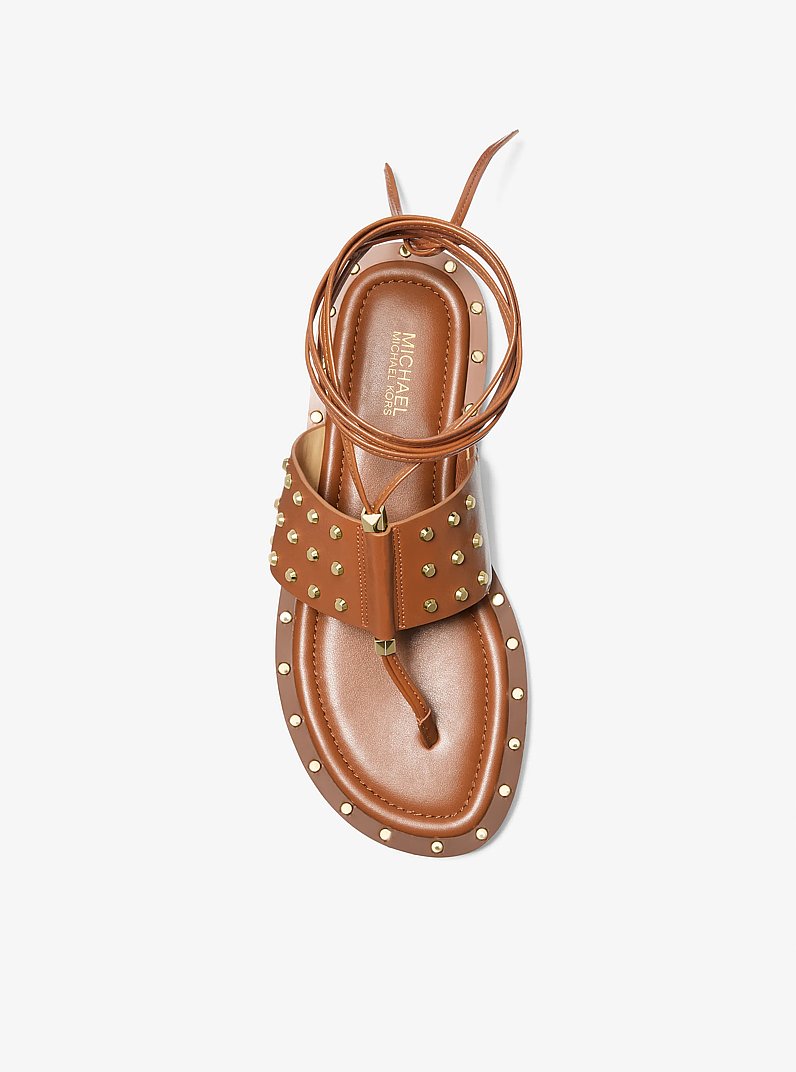 Sandalia Jagger de cuero con tachuelas in LUGGAGE | Michael Kors