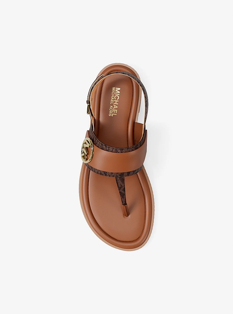 Sandale Carmen &agrave; logo Signature in BRUN | Michael Kors