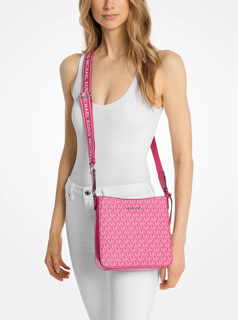 Jet Set Signature Logo Messenger Bag in DRAGONFRUIT | Michael Kors