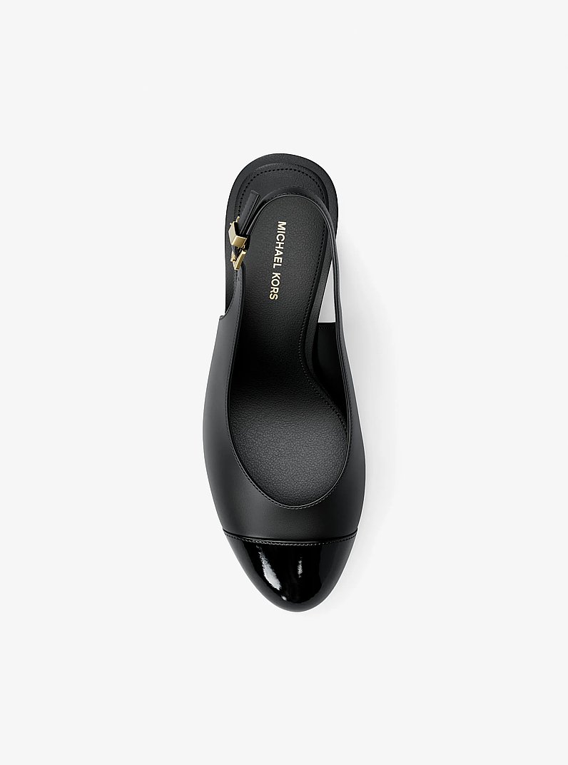 Zapato de sal&oacute;n Piper Flex de piel con tal&oacute;n descubierto in NEGRO | Michael Kors