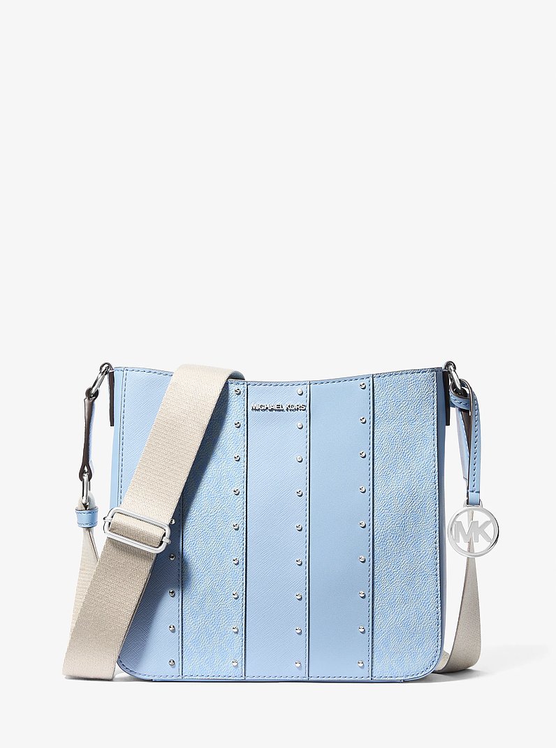 Bandolera Jet Set peque&ntilde;a con parches de tachuelas y logotipo exclusivo in CELESTE CLARO MULTICOLOR | Michael Kors