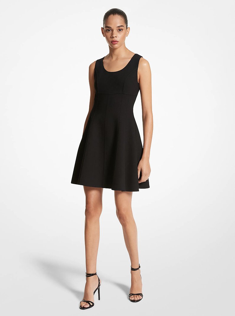 Minivestido con vuelo de tejido rizado el&aacute;stico de doble cara in NEGRO | Michael Kors