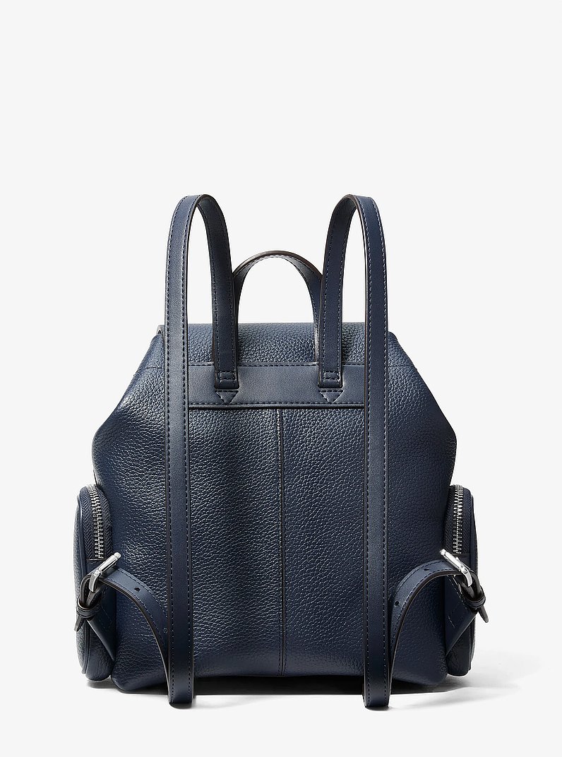 Petit sac &agrave; dos cargo Merritt en cuir grain&eacute; in BLEU MARINE | Michael Kors