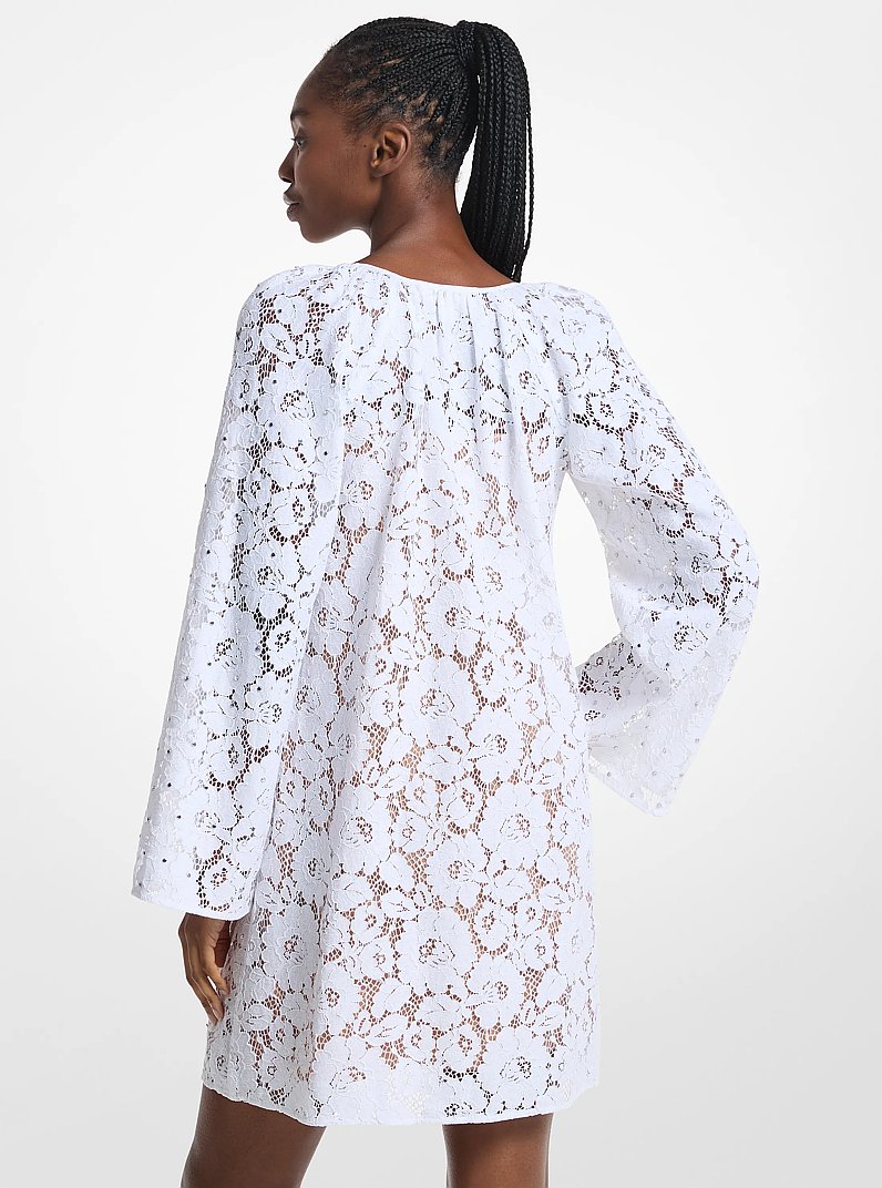 Robe en dentelle florale en point d&rsquo;Alen&ccedil;on &agrave; clous in BLANC | Michael Kors