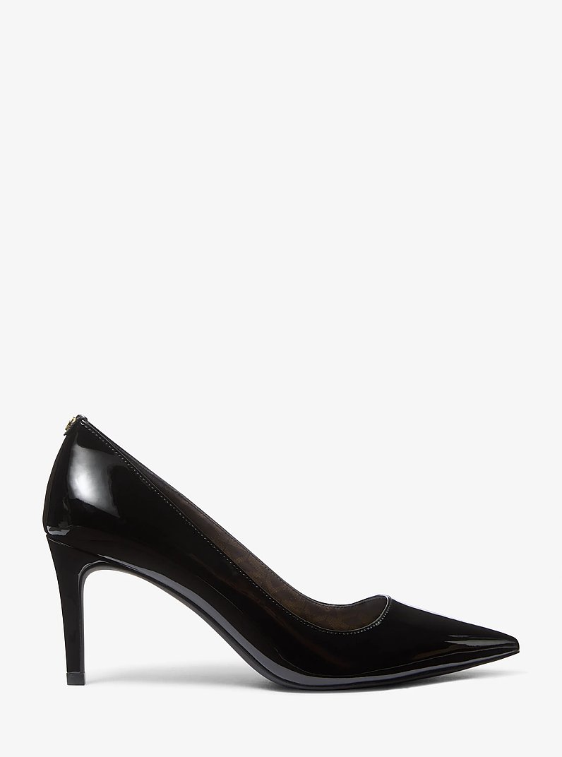 Zapato de tac&oacute;n Alina Flex en charol in NEGRO | Michael Kors