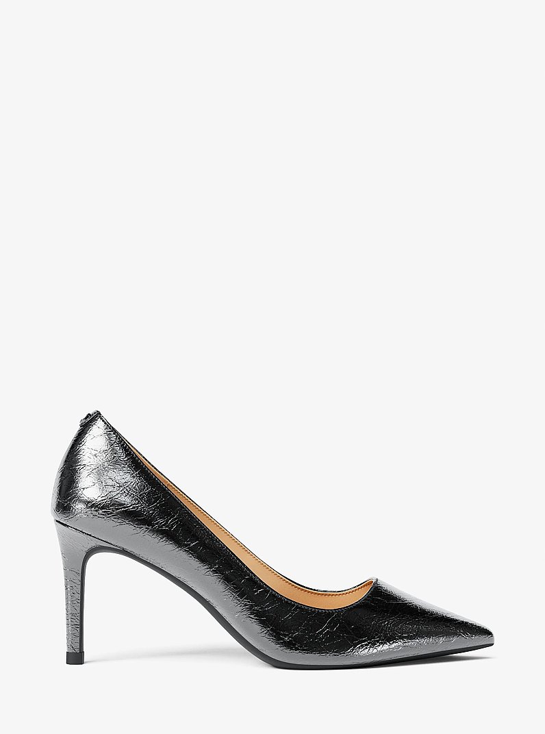 Zapato de sal&oacute;n Alina de piel cuarteada metalizada flexible in PLOMIZO | Michael Kors