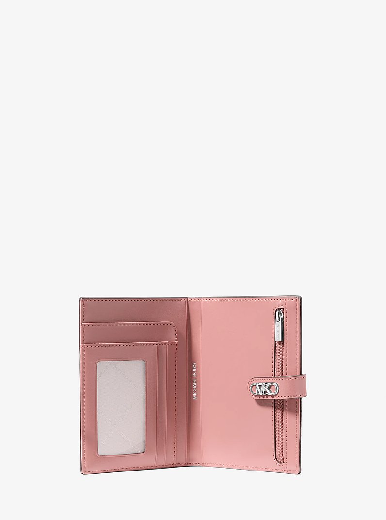 Cartera para pasaporte Empire mediana con logotipo in ROSA | Michael Kors