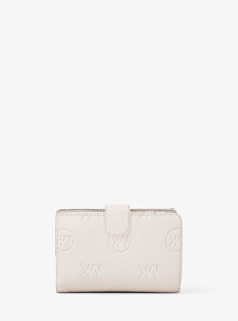 Billetera Jet Set Travel mediana con dos pliegues y logotipo grabado in CREMA CLARO | Michael Kors