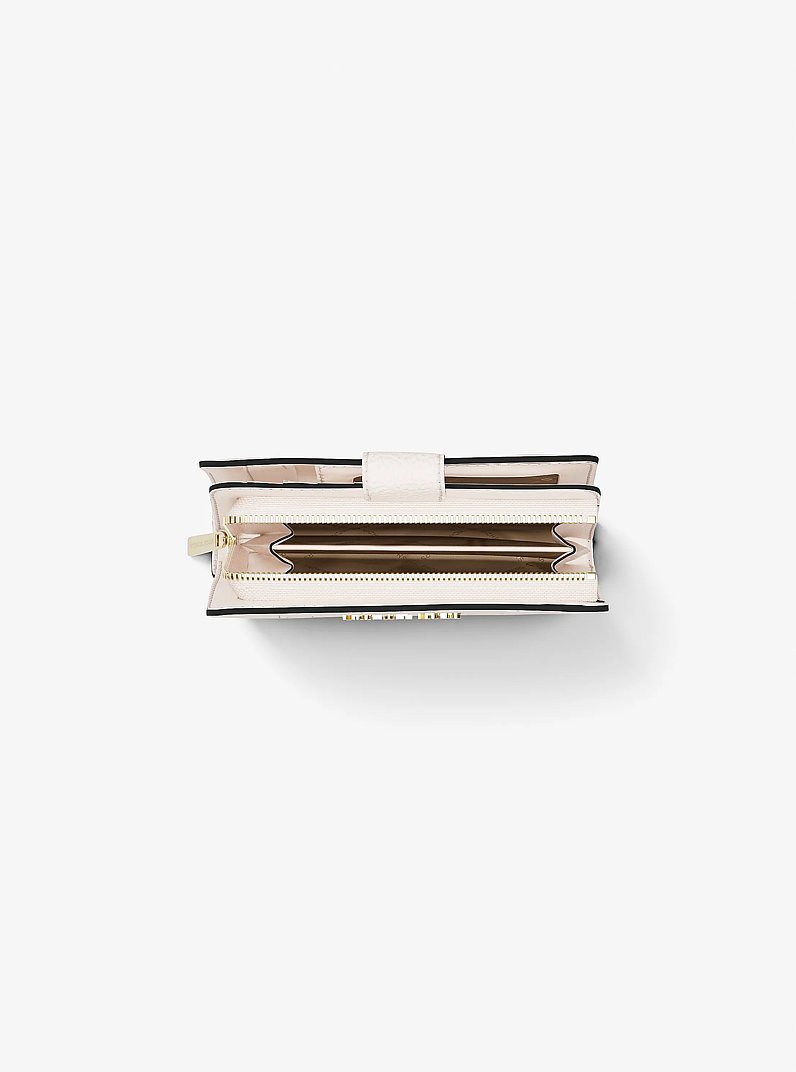 Billetera Jet Set Travel mediana con dos pliegues y logotipo grabado in CREMA CLARO | Michael Kors