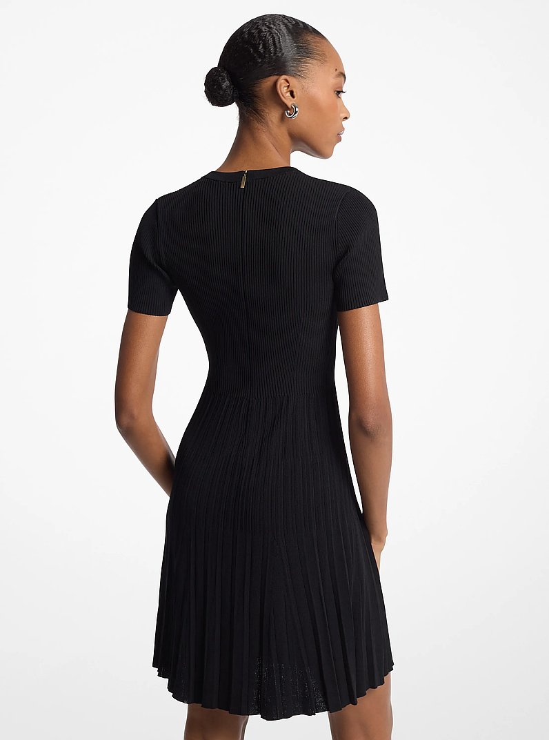 Robe &agrave; manches courtes en tricot c&ocirc;tel&eacute; in NOIR | Michael Kors