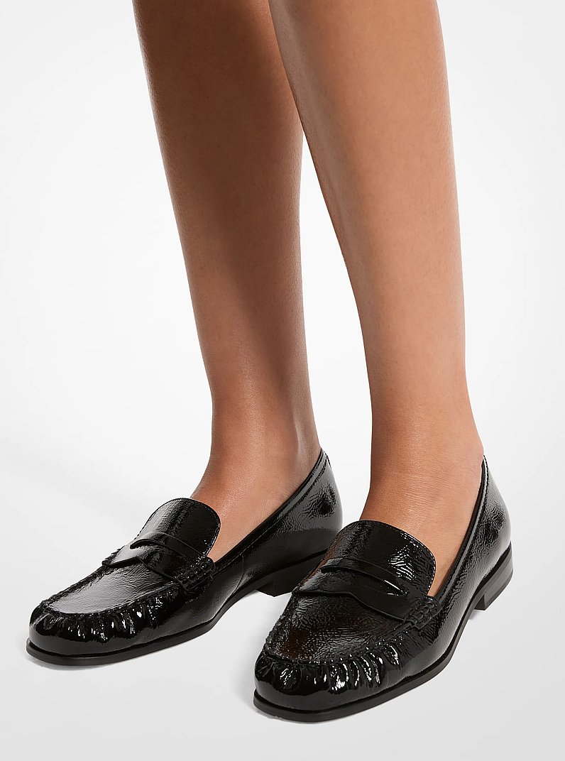 Fl&acirc;neur Carlson en cuir verni craquel&eacute; in NOIR | Michael Kors