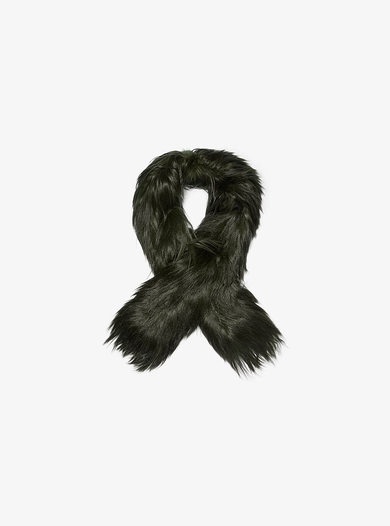 Bufanda de piel de oveja de pelo largo in VERDE BOTELLA | Michael Kors