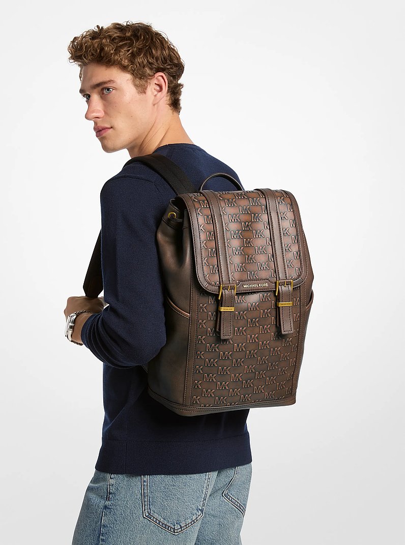 Rucksack Colby Medium aus poliertem Leder mit Logopr&auml;gung in SCHOKOLADE | Michael Kors