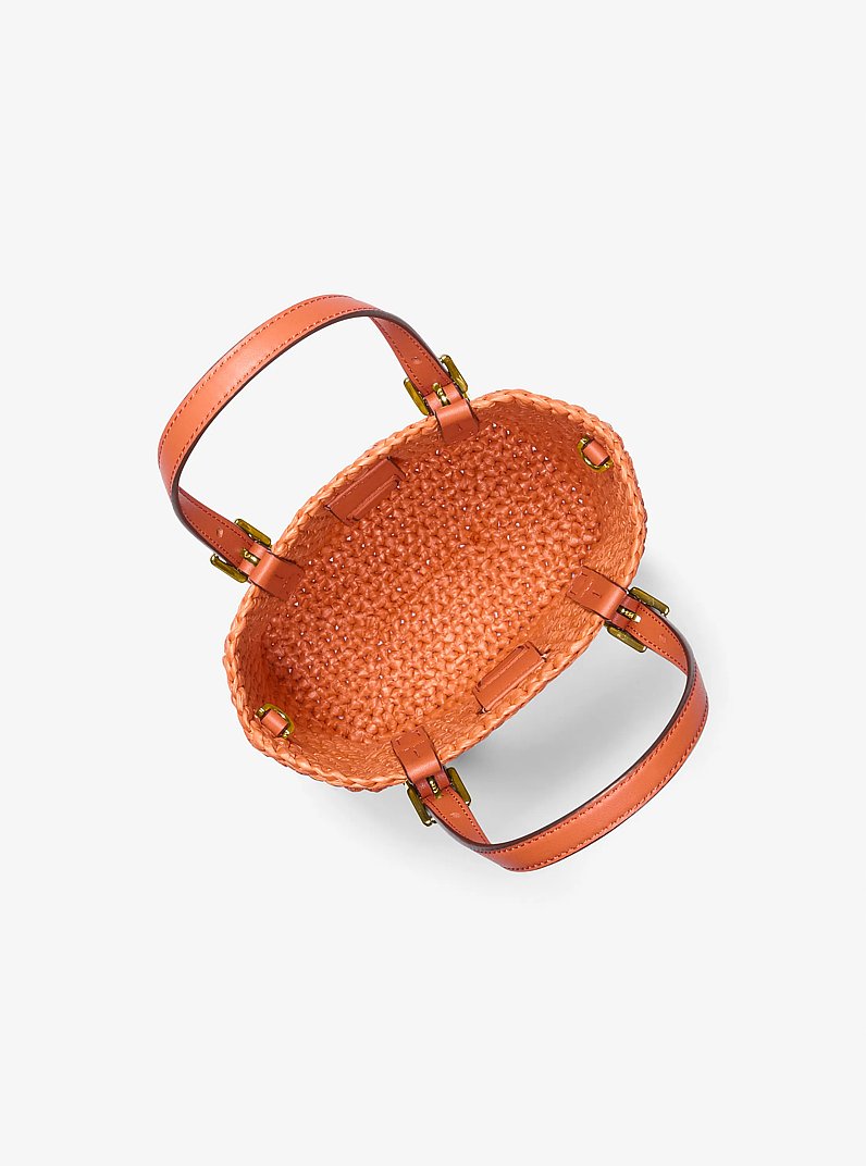 Borsa a tracolla Quinn extra small in paglia crochet in ARANCIO PUNCH | Michael Kors