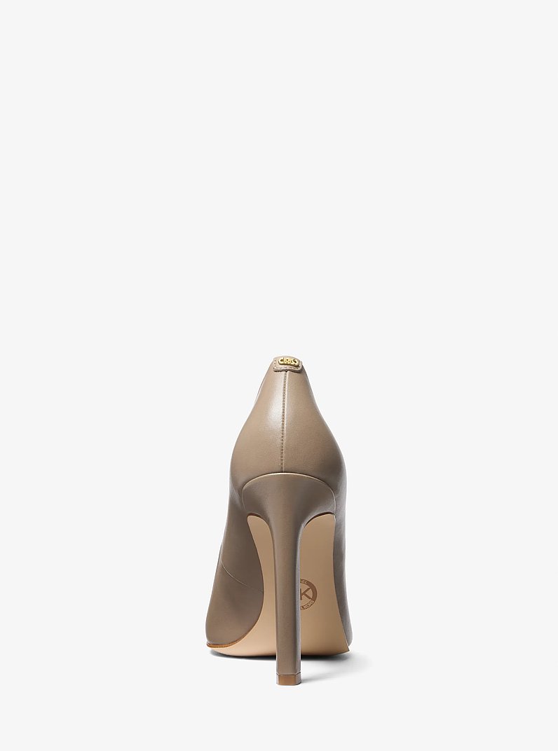 Amara Leather Pump in BIRCH | Michael Kors