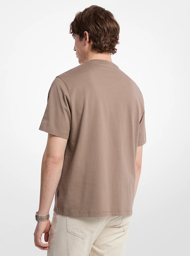 T-shirt van katoenjersey met reli&euml;flogo in KASTANJE | Michael Kors