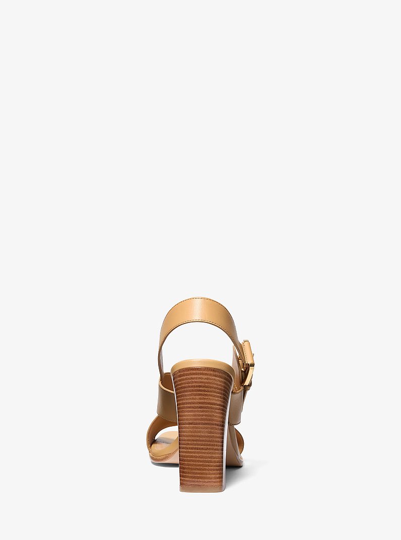 Jasmine Leather Sandal in CAY&Uacute; | Michael Kors