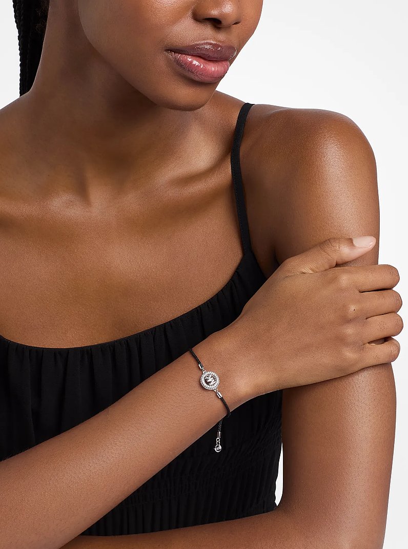 Bracciale in cordoncino con logo e pav&eacute; in NERO | Michael Kors