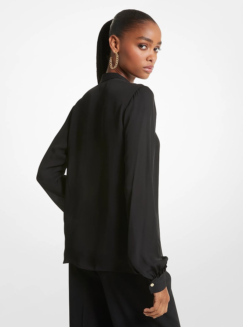 Chemisier pliss&eacute; &agrave; volants en cr&ecirc;pe georgette in NOIR | Michael Kors