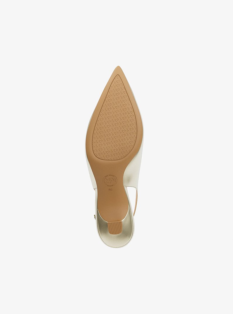 Zapato de tac&oacute;n Amali metalizado in DORADO P&Aacute;LIDO | Michael Kors