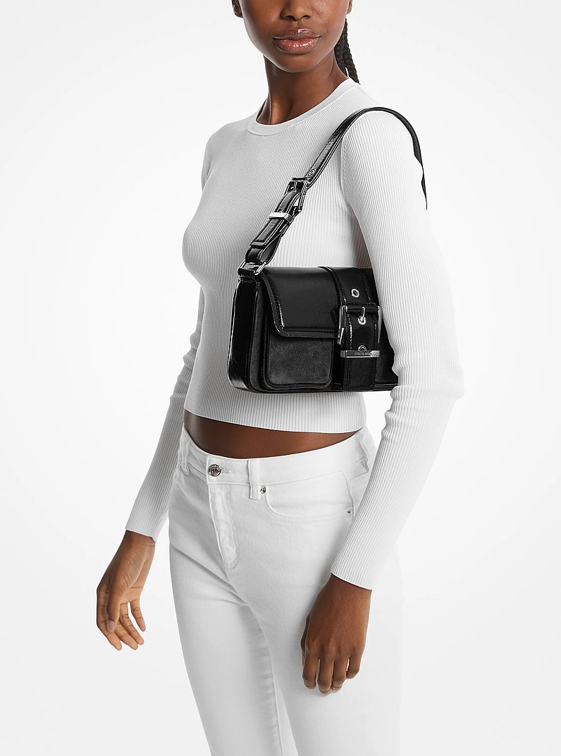 Bolso de hombro Colby mediano de piel cuarteada