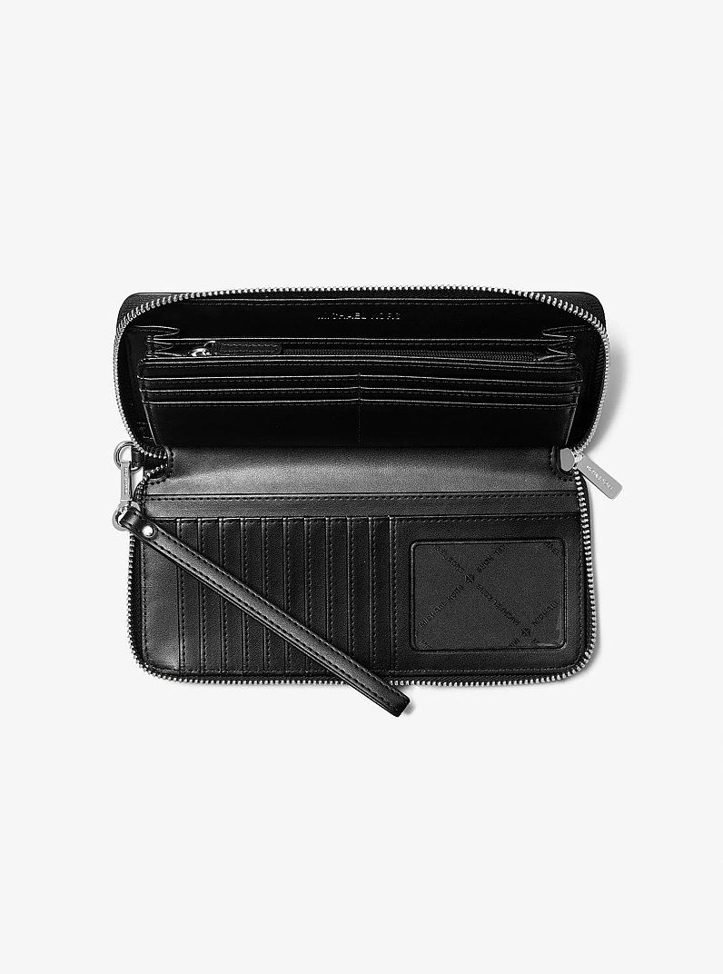 Billetera continental Jet Set Travel de pelo de becerro con estampado de cebra in NEGRO | Michael Kors