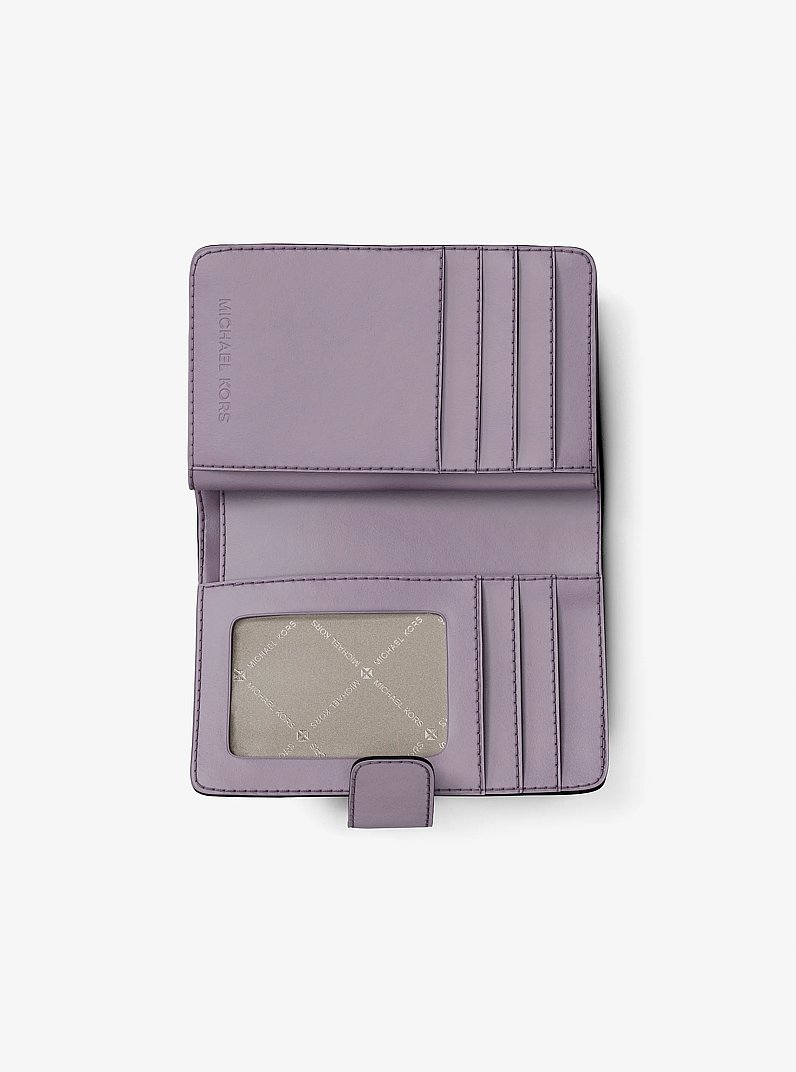 Jet Set Travel Medium Signature Logo Billfold Wallet in LILAS | Michael Kors