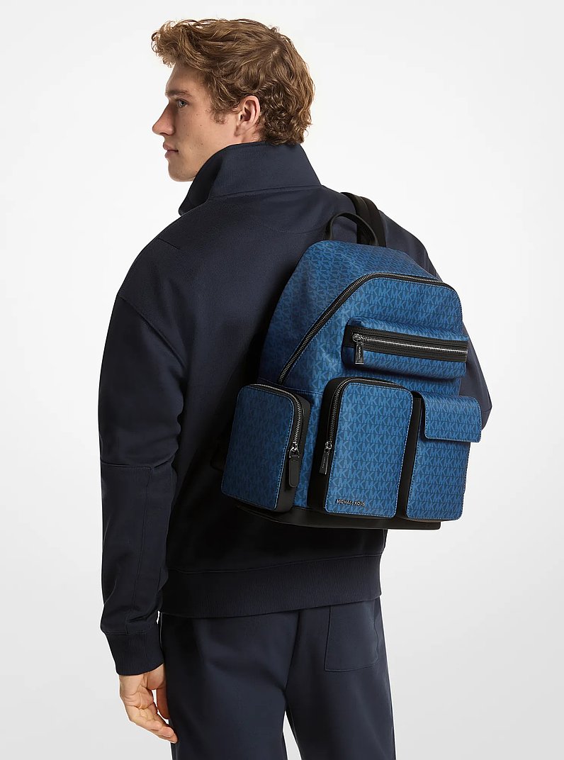 Zaino cargo Brooklyn medio con stampa logo in BLU FIUME | Michael Kors