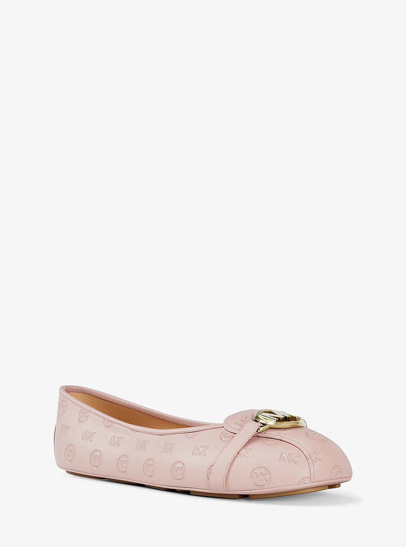 Mocas&iacute;n Fulton con logotipo grabado