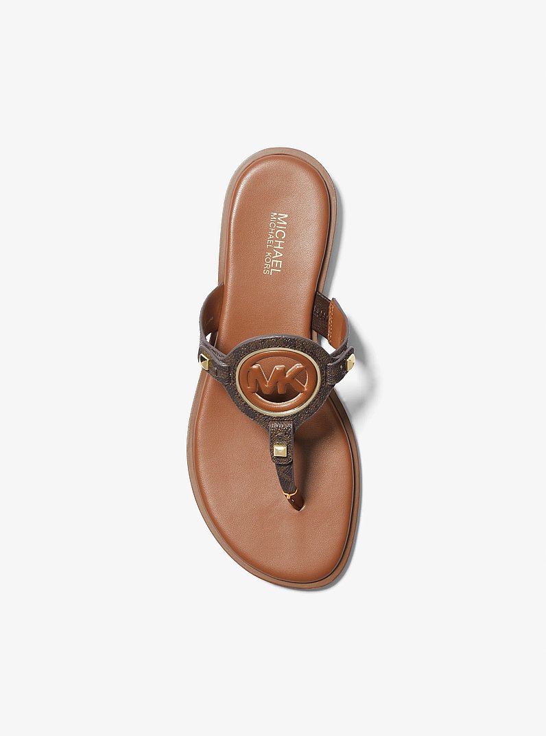 MICHAEL KORS サンダル Aubrey Cutout Signature Logo and Leather T-Strap Sandal in BROWN