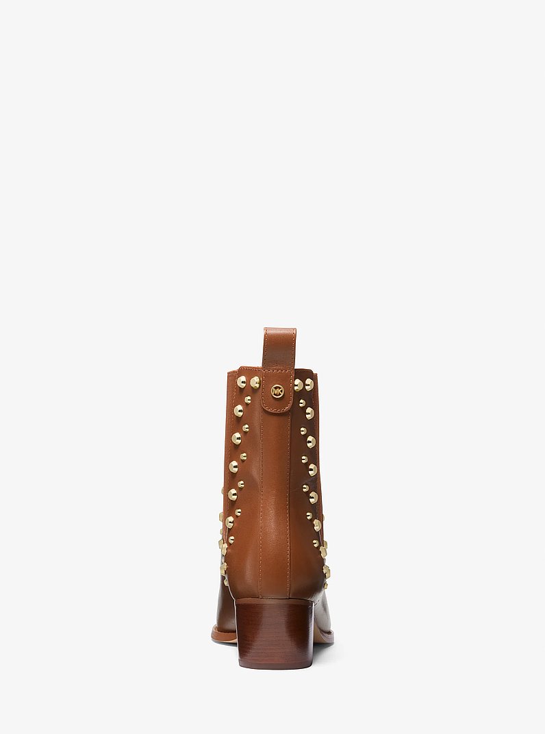 Bot&iacute;n Kinlee Astor de piel con tachuelas in LUGGAGE | Michael Kors