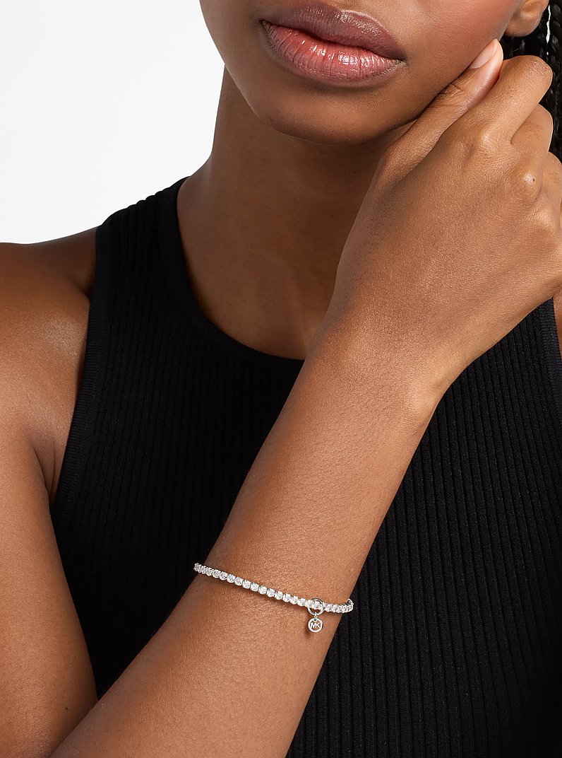 Pulsera de tenis el&aacute;stica con incrustaciones de pav&eacute; in PLATEADO | Michael Kors