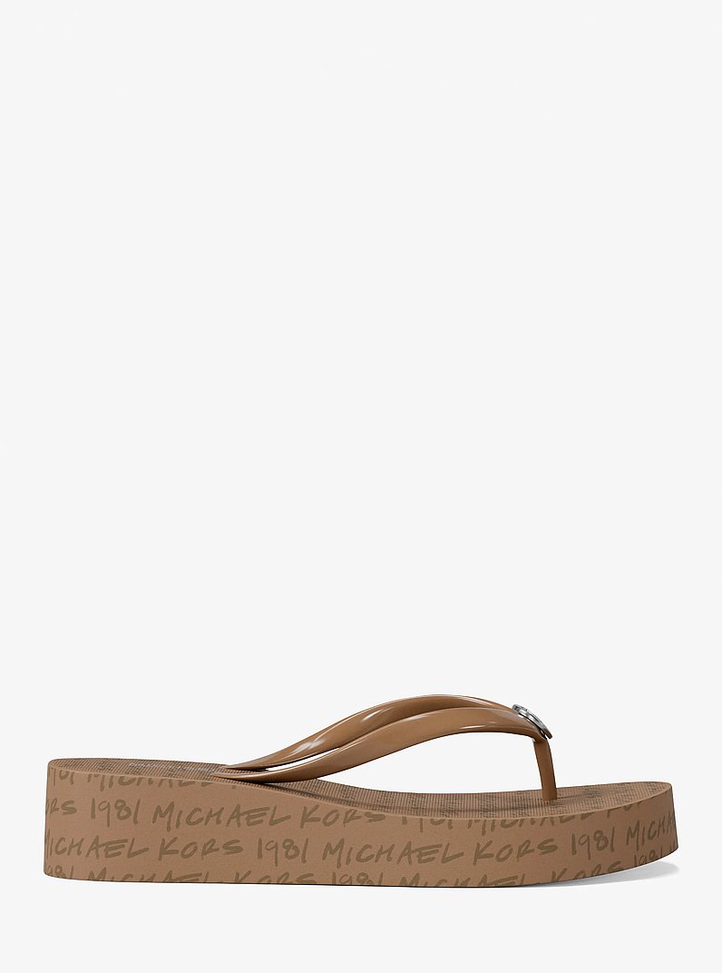 Bedford Logo Flip Flop in CAMEL | Michael Kors