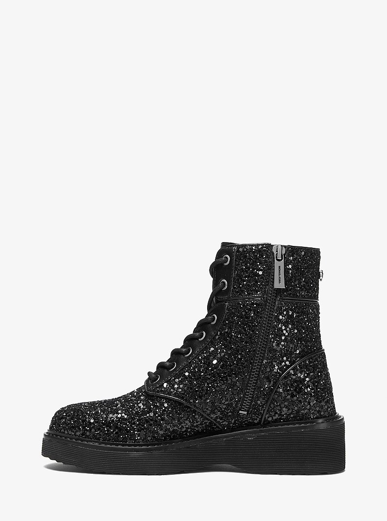 Csill&aacute;mos Aniya bakancs