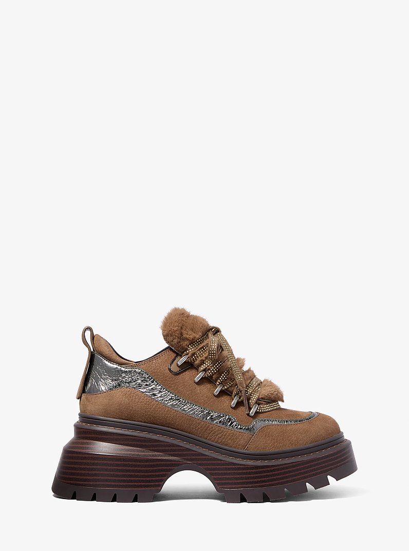 T&ouml;bbf&eacute;le anyagb&oacute;l k&eacute;sz&uuml;lt, platform talp&uacute; Shiloh bakancs
