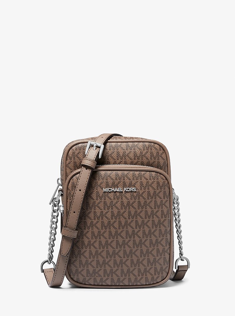 Jet Set Travel Medium Signature Logo Crossbody Bag in DK RASPBERRY