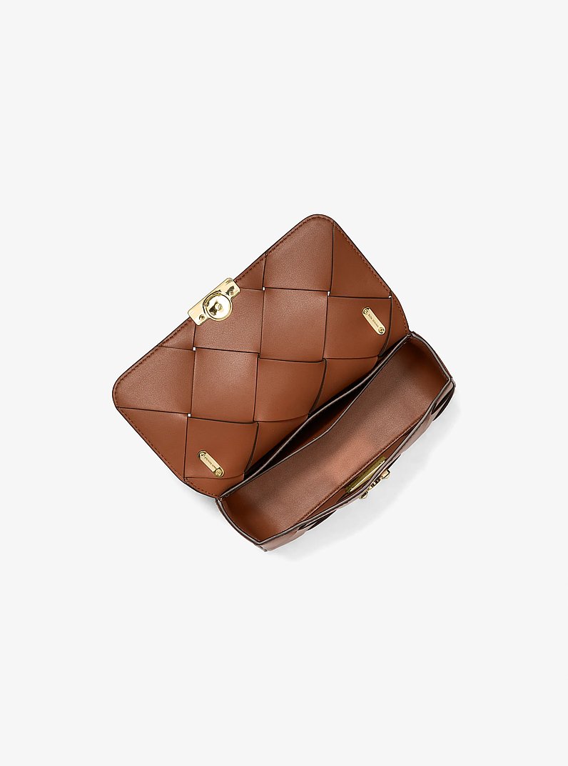Bolso de hombro Tribeca peque&ntilde;o de piel tejida in LUGGAGE | Michael Kors