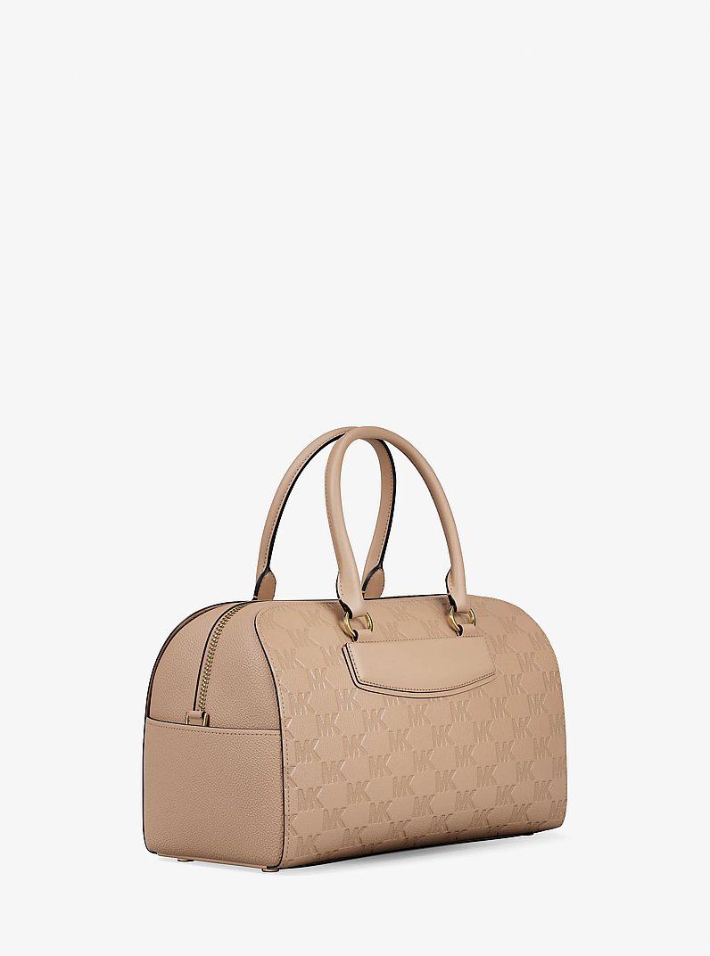 Borsone Jet Set Travel medio in pelle con logo goffrato e tracolla in CACHI | Michael Kors